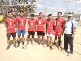 TEAM BOLA VOLLY PUTRA DESA SEMANU RAIH JUARA I